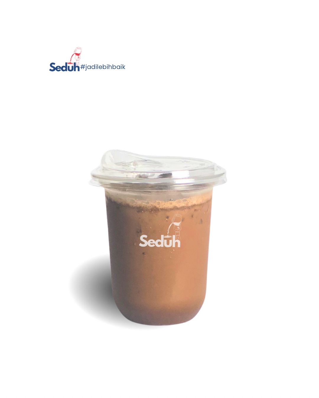 Espresso Romano dengan lemon slice di samping cangkung kecil espresso